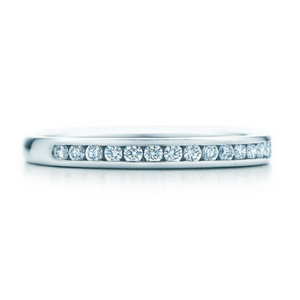 結婚指輪「ダイヤモンド ウェディング バンドリング」