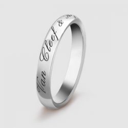 Van Cleef & Arpels(ヴァンクリーフ＆アーペル)で人気の結婚指輪・婚約指輪 | 株式会社EXIDEA
