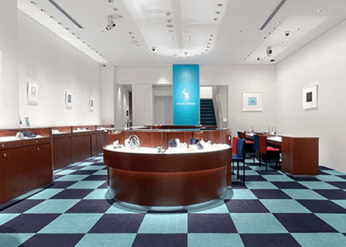 ダイヤモンドシライシ 銀座並木通り店 内観